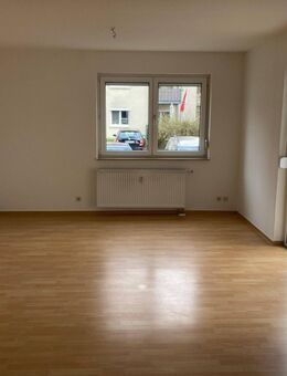 2R, Meuselwitz, Balkon, Wohnberechtigungsschein! - Meuselwitz