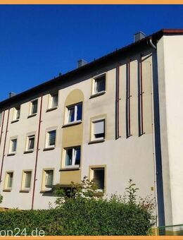 1.250,- EUR Mieteinnahme für 4,5 Zimmer 110 qm Wohnung mit wettergeschützten BALKON nahe Kurpark - Bad Windsheim