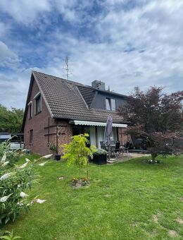 RESERVIERT *** Gepflegte Doppelhaushälfte in Sackgassenlage mitten in Tespe *** - Tespe