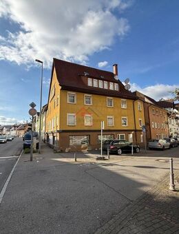 Wohn- und Geschäftshaus mit vier Wohneinheiten und Gewerbefläche im Stadtkern von Tuttlingen - Tuttlingen