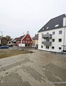 Moderne, großzügige Wohnung mit offenem Wohnen und sonnigem Südbalkon - Babenhausen (Bayern)