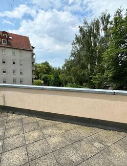 lichtdurchflutete 2-Raum-Wohnung mit Balkon & Dachterrasse (W12) - Meuselwitz