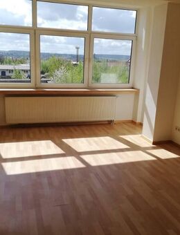 Kaufen und einziehen, ETW, renoviert, gemalert und mit EBK - Weimar