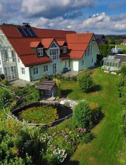 Top-gepflegtes 3-Familien-Haus in traumhafter Wohnlage von Regen - Regen