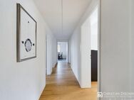 Stilvoll modernisierte Wohnung mit Wohnküche/Terrasse/Garage - Sinzing
