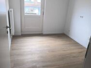 Großzügige Wohnung mit offenem Wohn-/Essbereich - Nürnberg