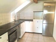 Schöne DG-Wohnung im 2. OG mit Südbalkon ! - Obertaufkirchen
