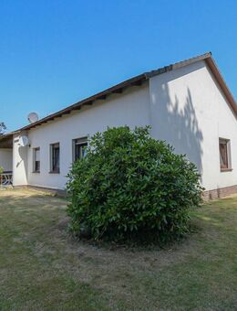 6591 - RESERVIERT - Ihr neues Zuhause im Grünen - gemütlicher Bungalow mit viel Raum zur Entfaltung! - Edewecht