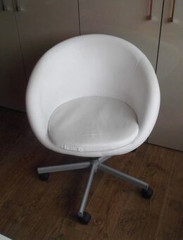 Schreibtisch - Stuhl von Ikea - Unna