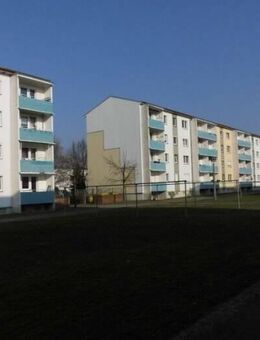 3-Raum-Wohnung- sofort bezugsfertig - Lauta