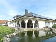 Kempfeld: Hochwertige Landhaus-Villa mit Pool und Koi-Teich in sonniger, ruhiger Lage! - Idar-Oberstein