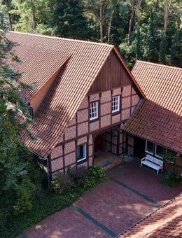 Reizvolles Anwesen in Fachwerkoptik in einer einmaligen Lage von Lohne-Kroge - Lohne (Oldenburg)