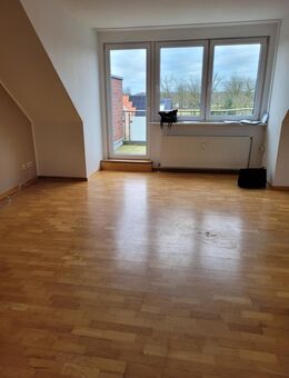 OS-Hasbergen-Gaste, 3 Zi.-Wohnung ohne Einbauküche mit Balkon - Hasbergen