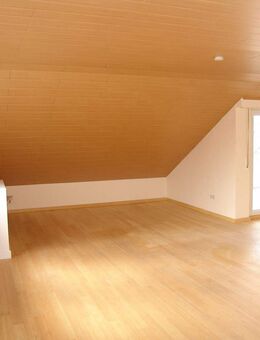 Kleve: 3-Zimmer-Wohnung mit Balkon, 2 Keller - Kleve (Nordrhein-Westfalen)