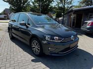 VW Golf Sportsvan Allstar Navi PDC Panorama ACC - Porta Westfalica