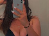 Camen,Sexchat, t6,Videos/bilder, unterwäsche - Montabaur