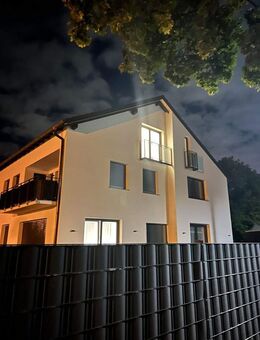 Stilvolle 2-3 Zimmer Dachgeschoss-Wohnung - Leinfelden-Echterdingen