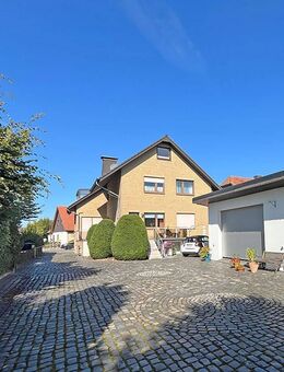 Charmantes 2 Familienhaus + Baugrundstück in 32130 Enger - Enger (Widukindstadt)