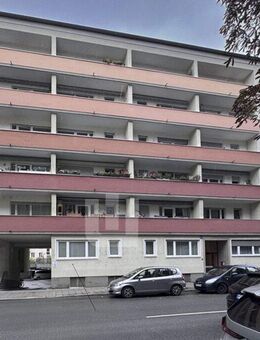 WINDISCH IMMOBILIEN - Helle 2-Zimmer-Wohnung am Kolumbusplatz - frei ab 01.01. - München