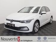 VW Golf, 2.0 TDI VIII Style, Jahr 2020 - Solingen (Klingenstadt)