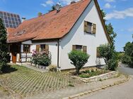 Attraktives Einfamilienhaus in idyllischer Lage bei Illesheim - Illesheim