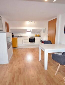 Möbliert 2-Zimmer Dachgeschoß Apartment in Wilsdruffer Vorstadt / Seevorstadt-West 2 Personen - Dresden
