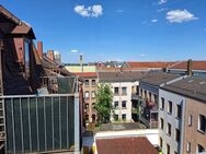 Wohnen wie im Wolkenschloss - Zentral gelegene Maisonettewohnung mit Garantie auf gute Aussicht - Fürth