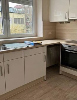 Tolle Wohnung mit großen Balkon in guter Lage zu verkaufen. - Wilhelmshaven