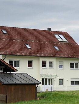 Dachgeschosswohnung ab 01.08.2025 zu vermieten - Metten