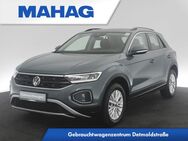 VW T-Roc, 2.0 TDI LIFE, Jahr 2024 - München