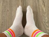 Getragene Socken zu verkaufen - Leipzig