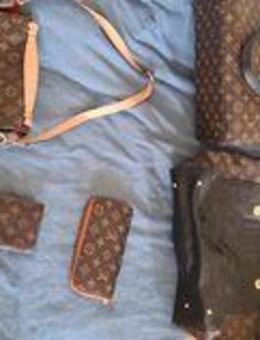 Handtasche Schultertasche Geldbörse Rucksack - Leipzig