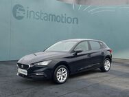 Seat Leon, Style eTSI |5-J-GAR||||, Jahr 2024 - München