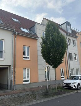 Kapitalanlage oder Eigennutzung - Zentral gelegene 3-Zimmer-Eigentumswohnung mit 2 Terrassen - Greifswald