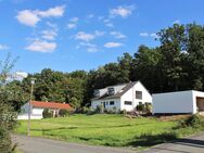 In herrlicher Waldrandlage: Sonniger und wunderbar ruhig gelegener Bauplatz in Bestlage von Bräuningshof - Langensendelbach