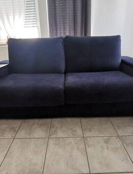 Dunkelblaues Samt 2,5 Sitzer Schlafsofa - Oberboihingen