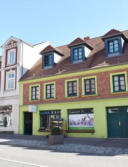 Wohn- und Geschäftshaus im Zentrum von Gnoien - Gnoien