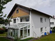 Bieterverfahren! Familienfreundliches Einfamilienhaus mit Garage und Garten in ruhiger Wohnlage - Waltenhofen