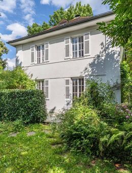 AIGNER - Altbaucharme in Bestlage Bogenhausen - Familienanwesen mit Potenzial - München