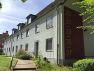 Renovierte 2-Zimmer-Wohnung in Eichholz - Lübeck