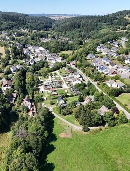 Campingplatz, Zimmervermietung und Gastronomie - gepflegte Familienexistenz in der Eifel - Berlin