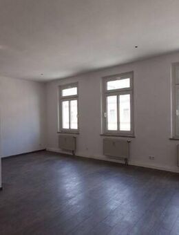 WG-geeignete Wohnung am Fuße des Kaßbergs - Chemnitz
