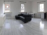 Renovierte 2-Zimmer Wohnung neben Burgberg - Erlangen