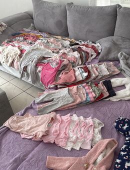 Riesige Menge Mädchen Baby Kleidung Größe 68-80 - Wegberg