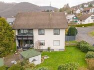 Mehrfamilienhaus - 3 Wohnungen - 3 Garagen - Garten - gute Lage von Roßbach-Wied! - Roßbach (Landkreis Neuwied)