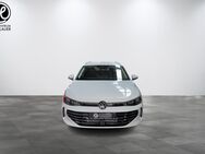 VW Passat, 1.5 l Elegance eHybrid 110kW, Jahr 2022 - Heilbronn