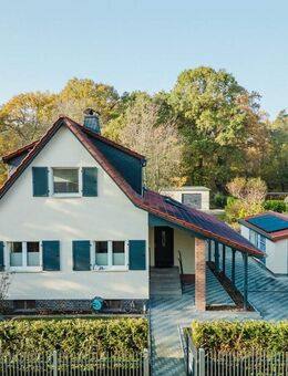 R-9: Historisches, modern saniertes Haus mit exklusivem Grundstück in Stahnsdorf zu kaufen! - Stahnsdorf