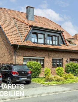 Zweifamilienhaus in Nettetal - vermietet, im guten Zustand, solide gebaut, bereit für Ihr Portfolio! - Nettetal