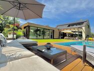 Im Reich der Exklusivität! Villenähnliches Traumhaus mit Pool in Stadtlohn - Stadtlohn