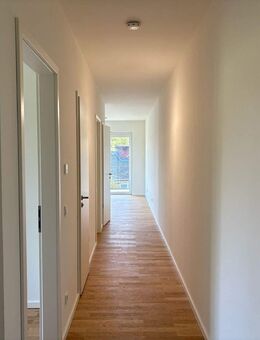 Charmante 3-Zimmer-Wohnung mit Balkon - Hamburg